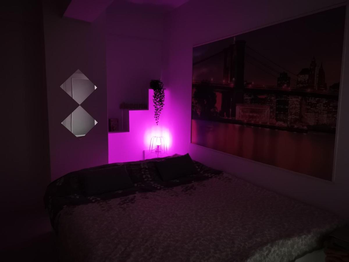 Iasi Jacuzzi Apartment A Esterno foto